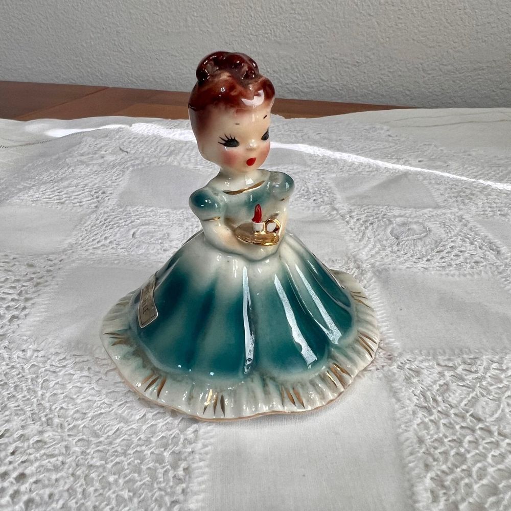 Josef Originals Vintage Vesper Belle from the Little Belles Series Figurines